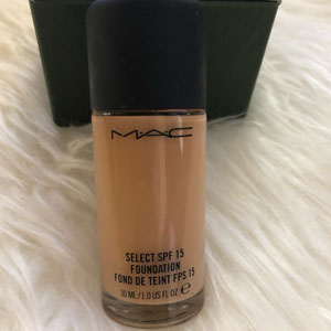 MAC Cosmetics Pro Longwear Foundation