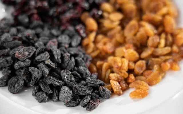 Benefits of Raisins for Weight Loss