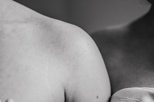 5 Ways to Get Relieved from Shoulder Pain Shoulder Pain