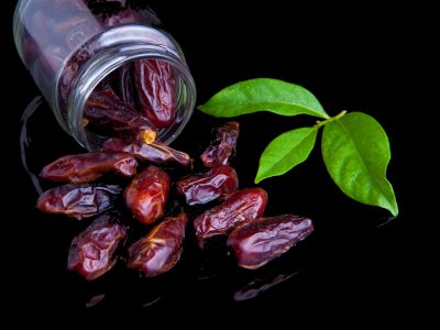 Benefits of eating Dates - GetInfopedia.com