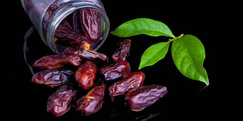 Benefits of eating Dates - GetInfopedia.com