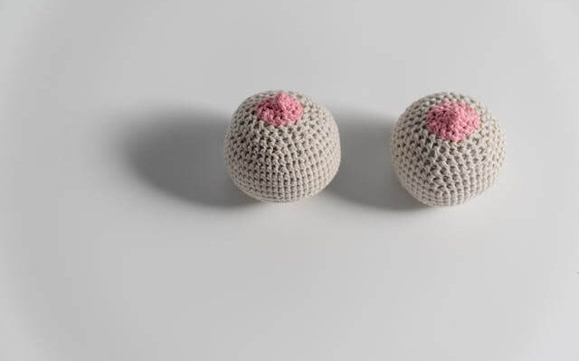 Important Tips to Breast Lift at Home