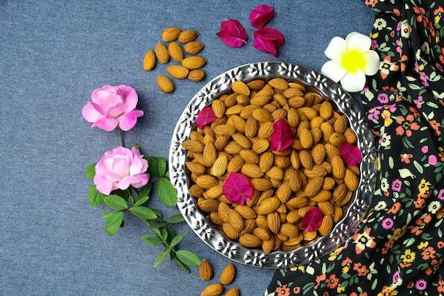 Rose and Almond Face Pack